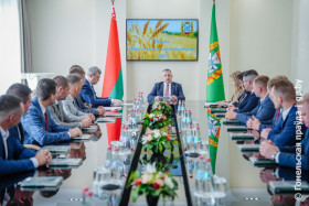 В облисполкоме подвели итоги четвертого сезона «Школы молодого руководителя»