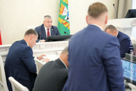 На аппаратном совещании облисполкома обсудили вопросы благоустройства, медицинского обслуживания на селе, наполнения стабфондов