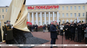 Обновленные мемориалы, музейные проекты, поисковые отряды. Как в Гомельской области сохраняют память о войне