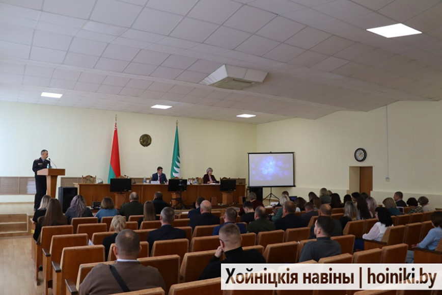 На еженедельной планёрке: о безопасности, благоустройстве и готовности к субботнику