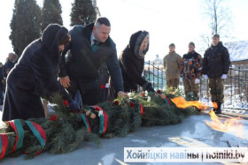 Память о павших будет жить вечно! В Хойниках увековечили память солдата Андрея Еманова, погибшего в годы Великой Отечественной войны