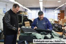 Семейные ценности – фундамент будущего: Единый день информирования прошёл на хойникском предприятии ООО «СПЕЦСлавия» с участием начальника управления спорта и туризма облисполкома Павла Старосветского