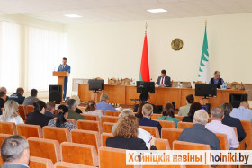 Участники аппаратного совещания, прошедшего под руководством председателя райисполкома Дмитрия Шпигановича, обсудили ряд актуальных вопросов оперативного характера