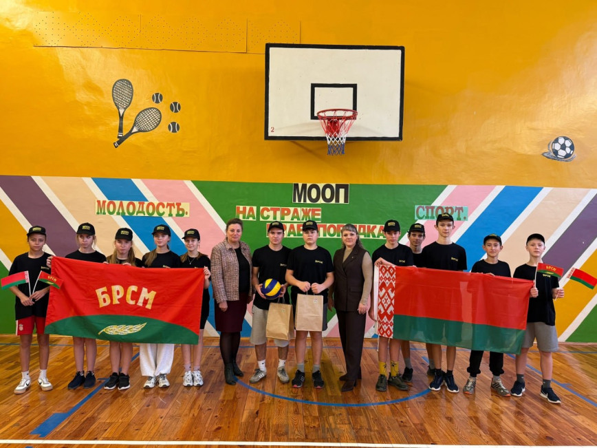 В Козелужской школе прошёл яркий праздник «МООП на страже правопорядка»