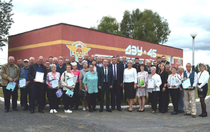 Дорожно-эксплуатационному управлению № 45 РУП «Гомельавтодор» 25-лет!