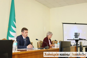 Старшыня райвыканкама Дзмітрый Шпігановіч правёў апаратную нараду