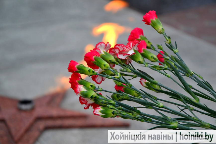 Кіраўніцтва раёна віншуе з Днём вызвалення Хойнікшчыны ад нямецка-фашысцкіх захопнікаў